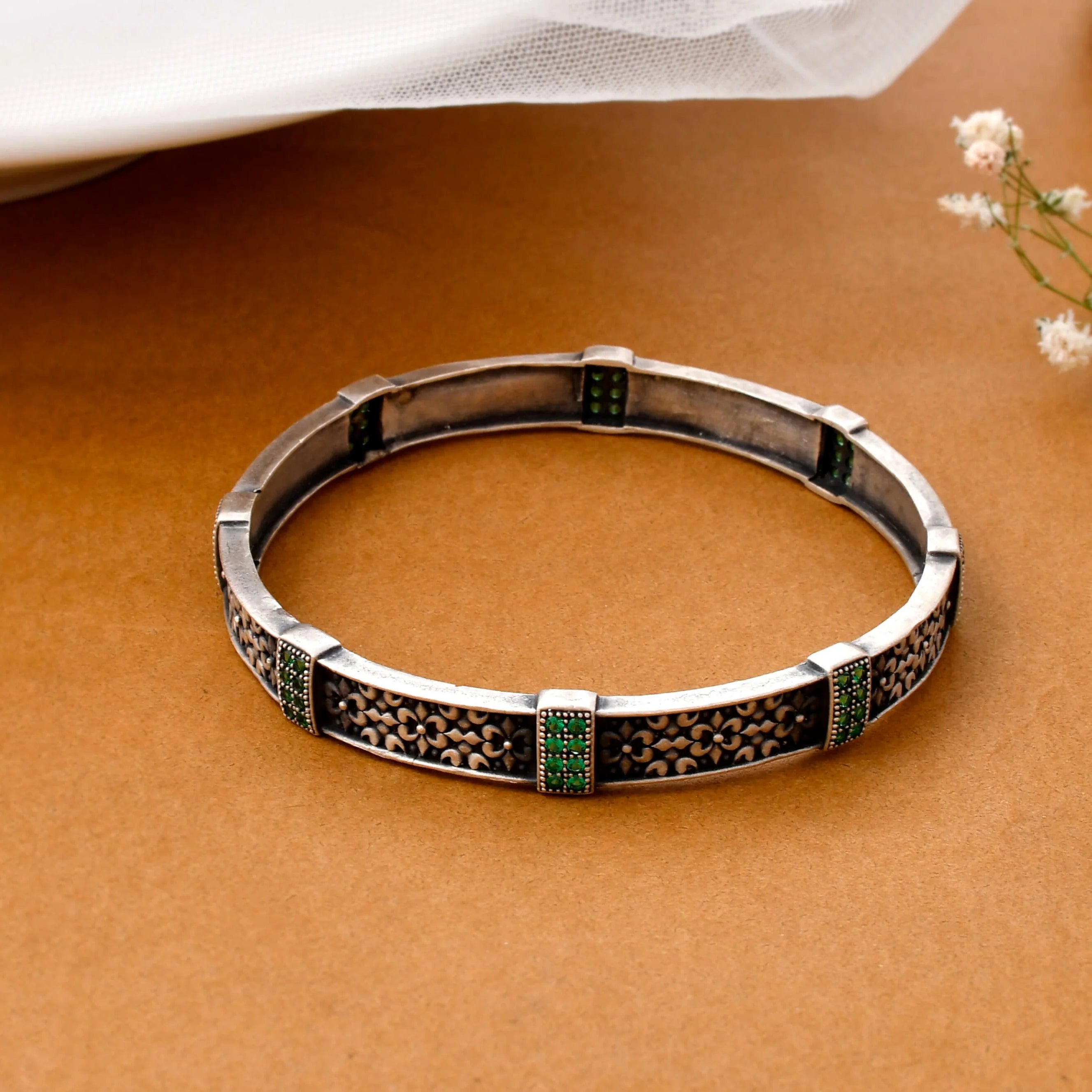 Kiyana Vault Silver Bangle