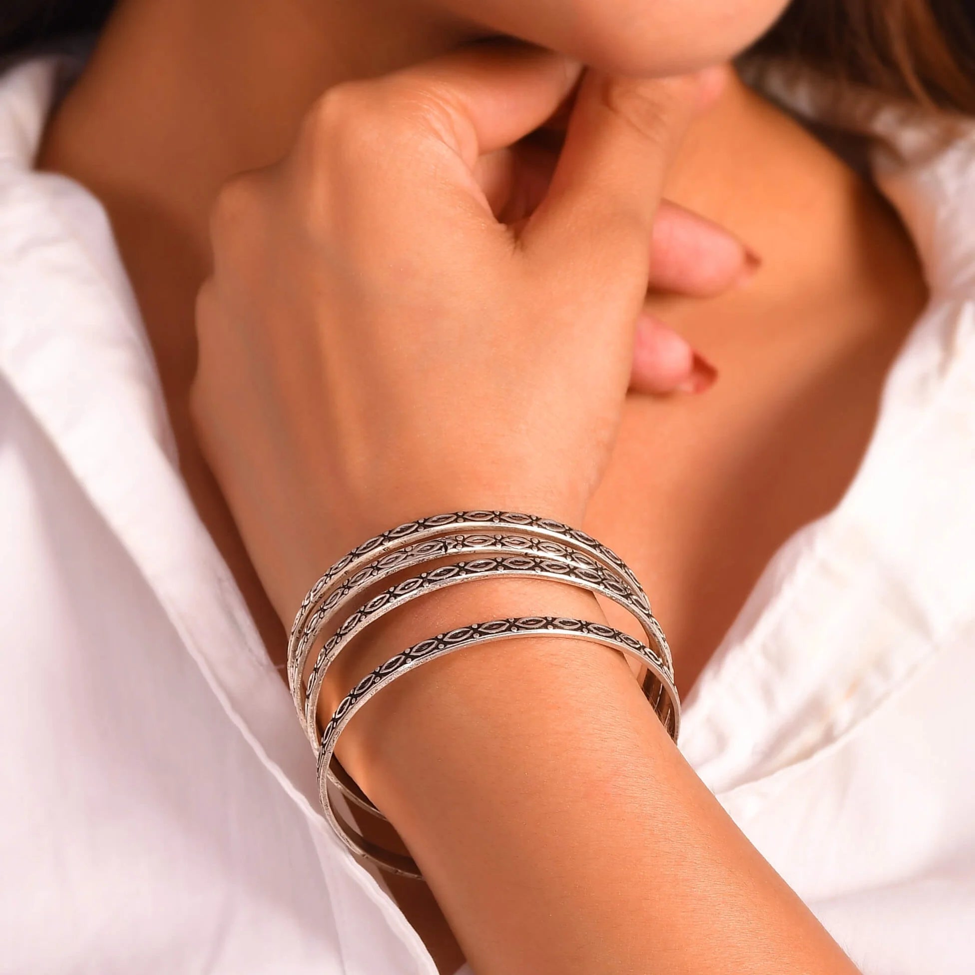 Aranya Vine Silver Bangle
