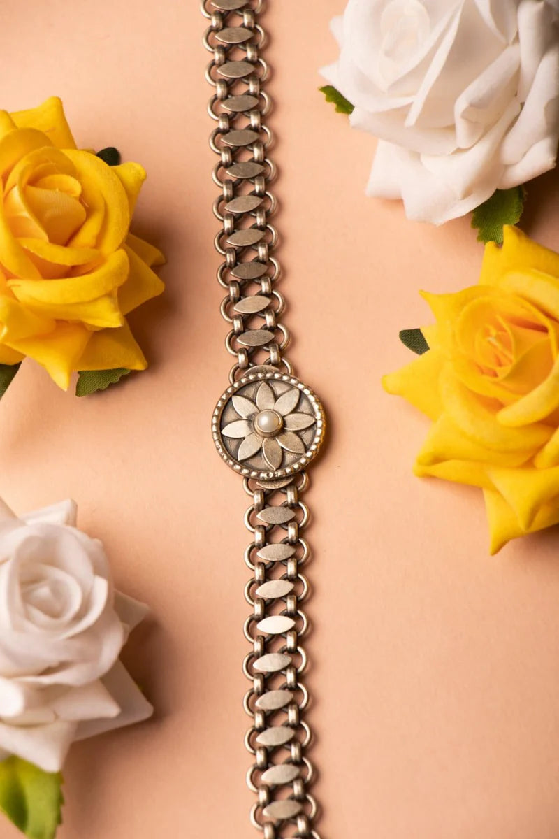 Zehra Floral Crest Handcrafted Choker