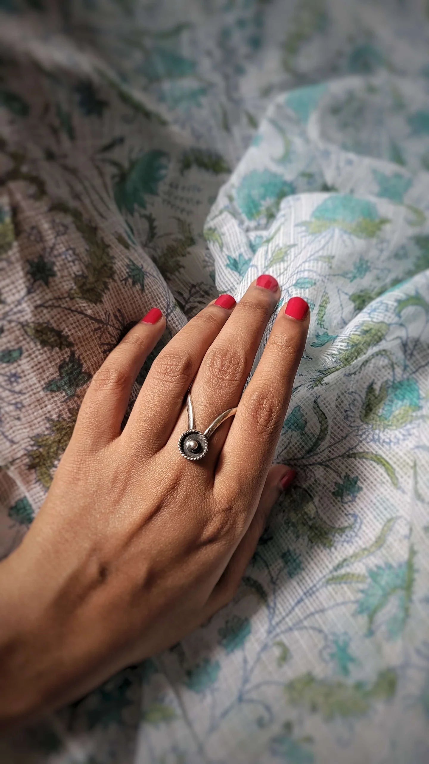 Indira Silverset Ring