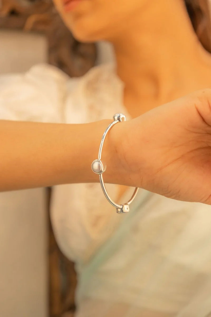 Ophelia Orbit Pearl Handcrafted Bangle